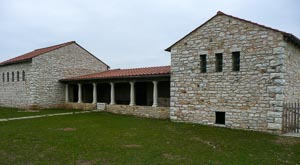 rekonstruierte römische Villa Rustica Möckenlohe, Entfernung 30,0 km